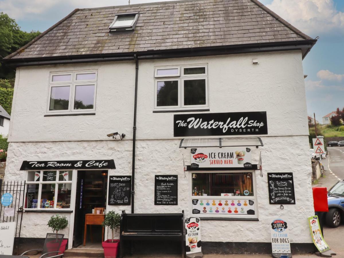 Appartamento The Poppy Fields Abode Rhyl Esterno foto